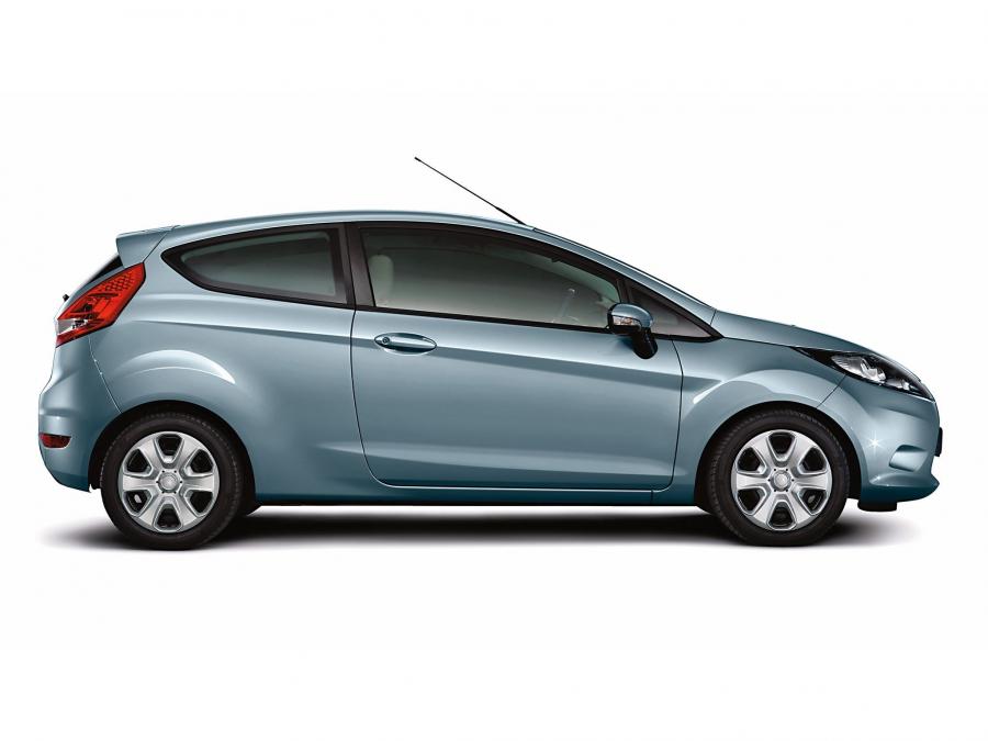  Ford Fiesta 2008 года  (фото 39 из 201)